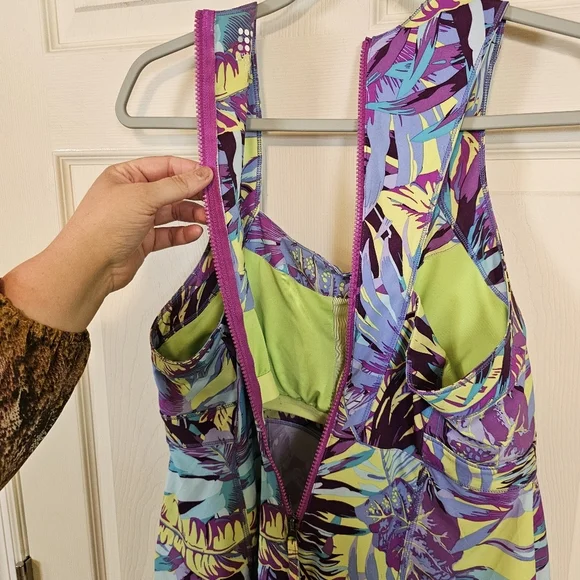 Title Nine Arabella Nimblene Halter Tropical Print Athletic Dress - Picture 4 of 9